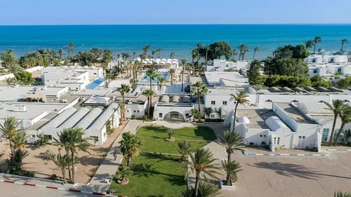Hari Beach Club Resort