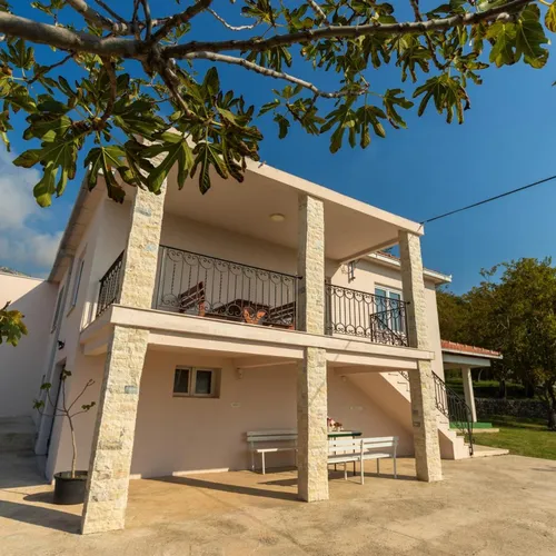 Uphill Glavanovic Villas