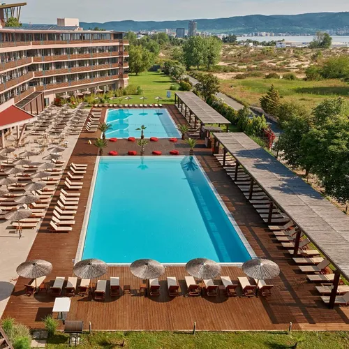 Sunny Beach Club
