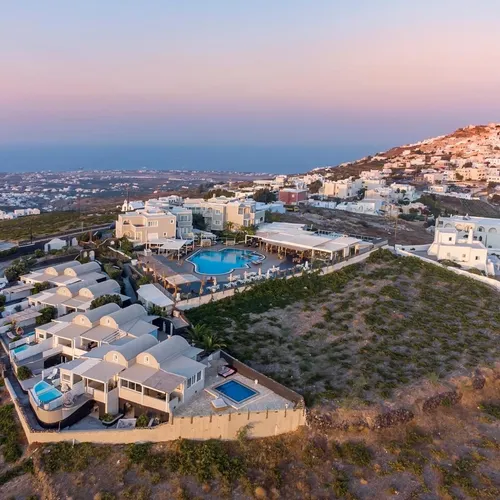 Smy Santorini Suites & Villas