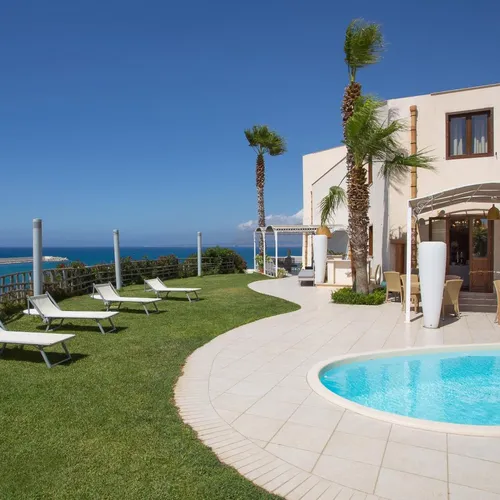Marina Holiday Hotel & Spa