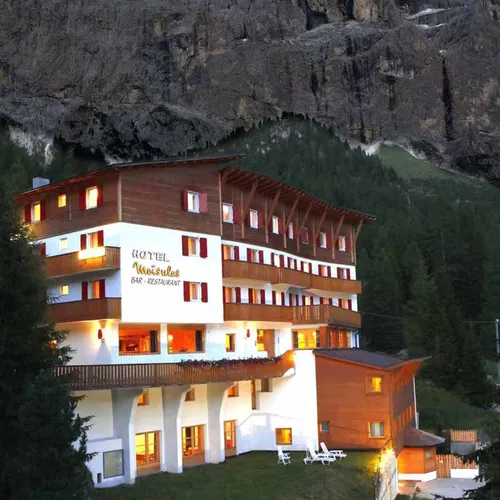 Meisules Hotel