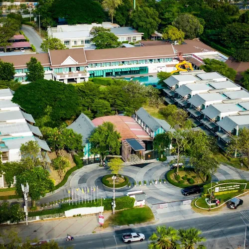 Bangsaen Heritage Hotel