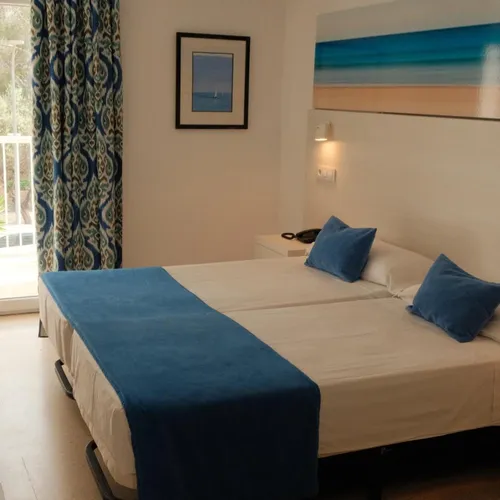 Cassandra Hotel