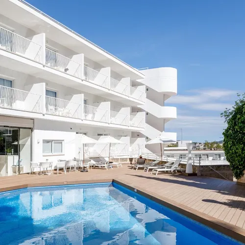 Tora Hotel