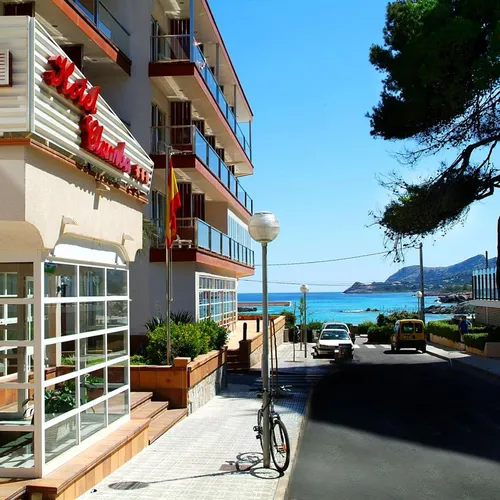 Clumba Hotel