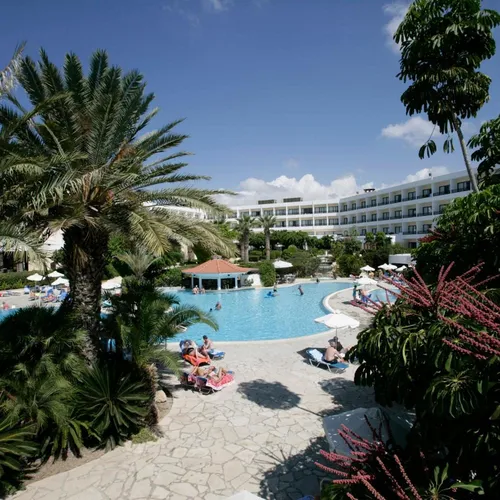 Avanti Hotel