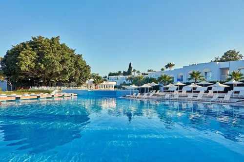 So Nice Beach Resort