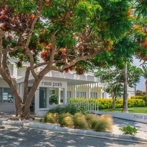 Nissi Park Hotel