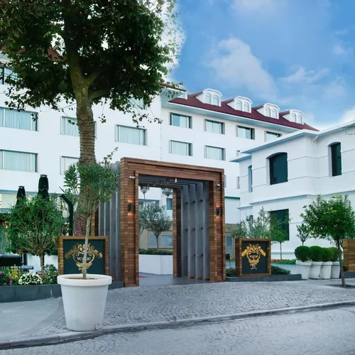 Sura Luxury Milion & Spa